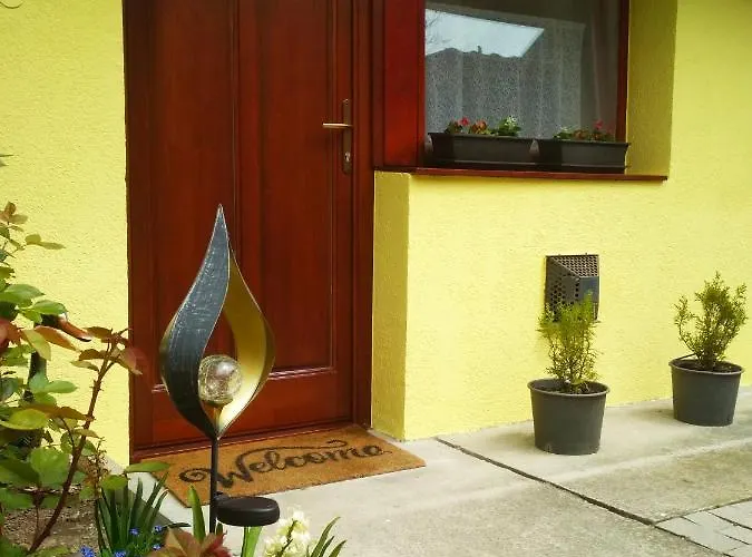 Kis Apartmanhaz